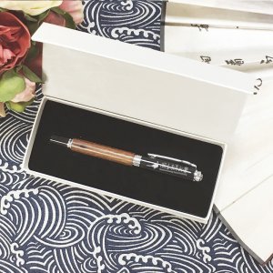 【團購商品，10個起做】NDHU曜石黑鋼琴烤漆紅木鋼珠筆禮盒