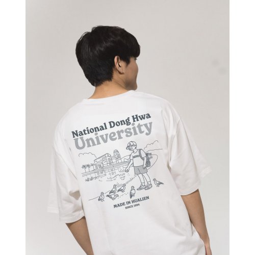 【11/5陸續出貨】NDHU校園日常圖鑑寬版短T_經典白 【11/5陸續出貨】NDHU校園日常圖鑑寬版短T_經典白