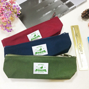 【團購商品，10個起做】NDHU環頸雉簡約生活布標船型帆布筆袋_酒紅/丈青/墨綠